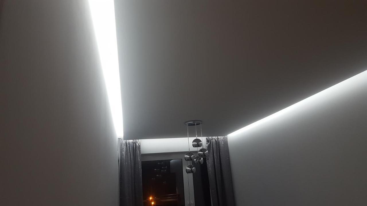 Apartament Skarbowa 2 & Parking Leszno  Kültér fotó
