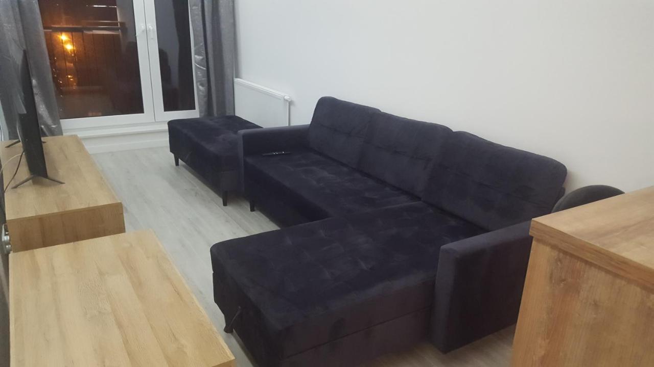 Apartament Skarbowa 2 & Parking Leszno  Kültér fotó