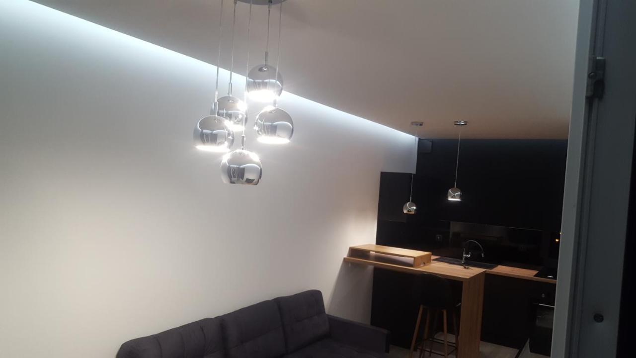 Apartament Skarbowa 2 & Parking Leszno  Kültér fotó