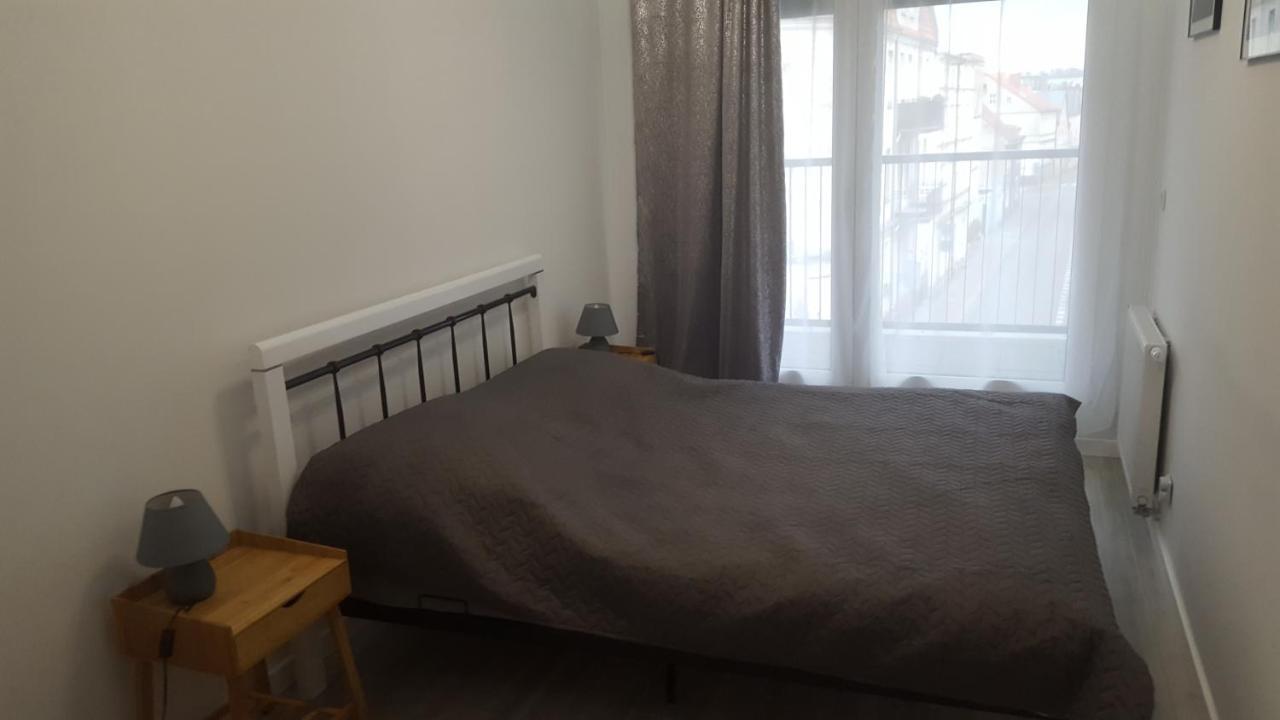 Apartament Skarbowa 2 & Parking Leszno  Kültér fotó